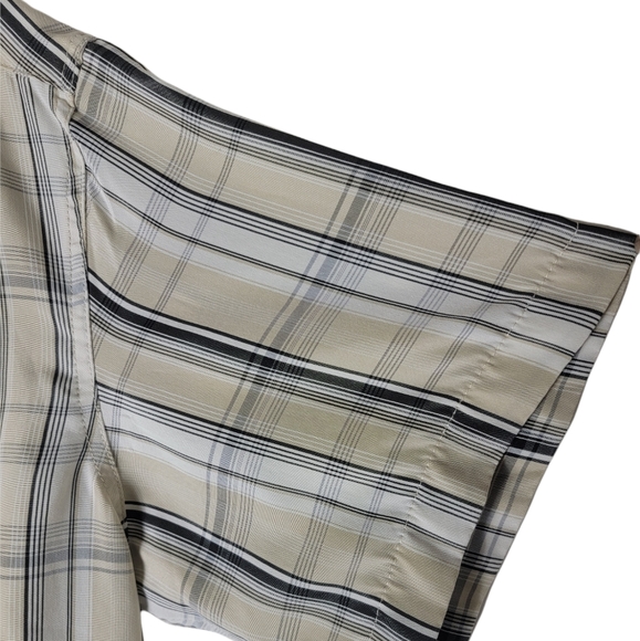 Haggar men casual button down short sleeve plaid shirt size large - Picture 4 of 8